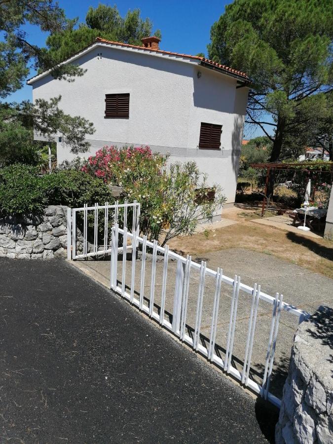 Guesthouse Butkovic Punat Exterior foto