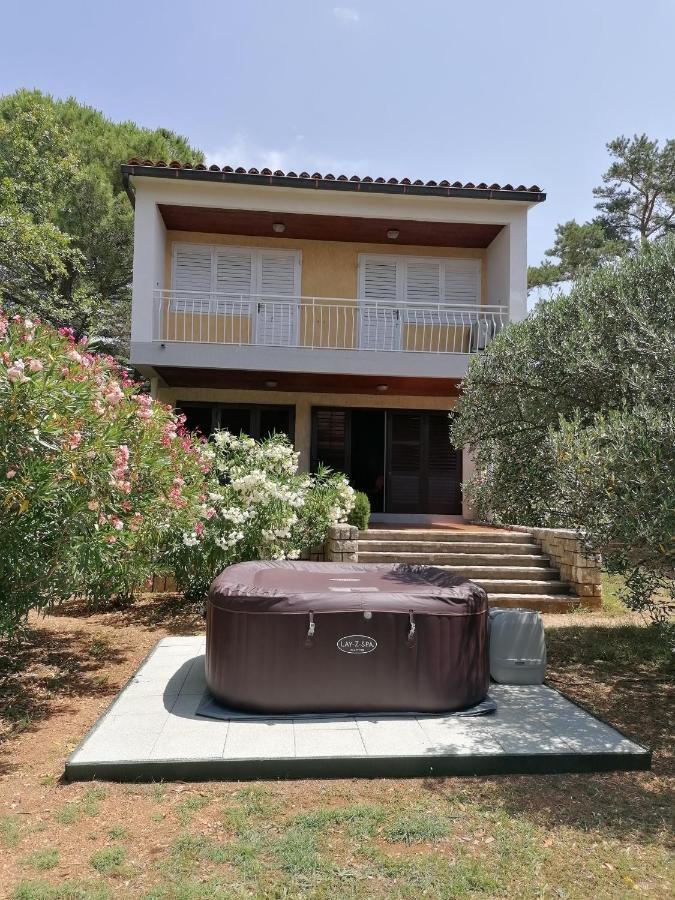 Guesthouse Butkovic Punat Exterior foto